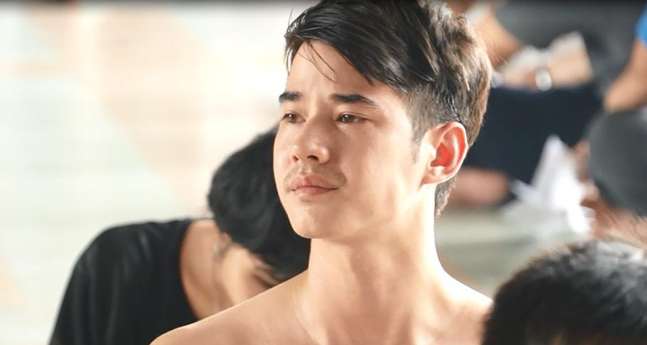 ชัดสุด แน่นสุด   !  แอบถ่าย "มาริโอ้"  ซูมทุกรูขุมขน