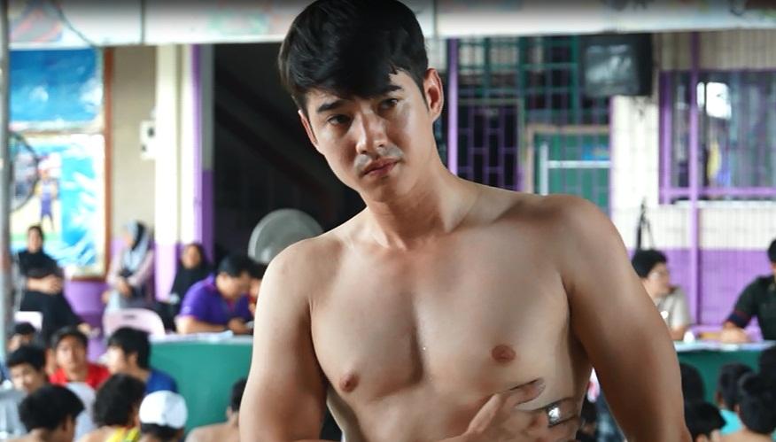 ชัดสุด แน่นสุด   !  แอบถ่าย "มาริโอ้"  ซูมทุกรูขุมขน