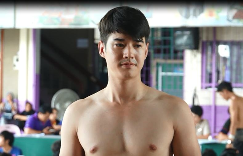 ชัดสุด แน่นสุด   !  แอบถ่าย "มาริโอ้"  ซูมทุกรูขุมขน