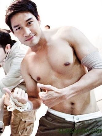 ป้อง ณวัฒน์
