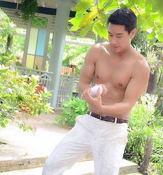 ป้อง ณวัฒน์