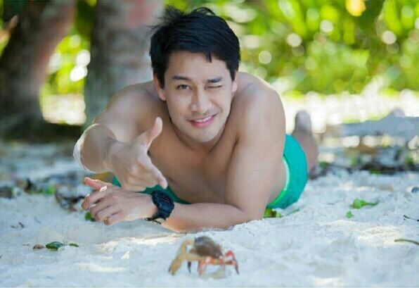 ป้อง ณวัฒน์