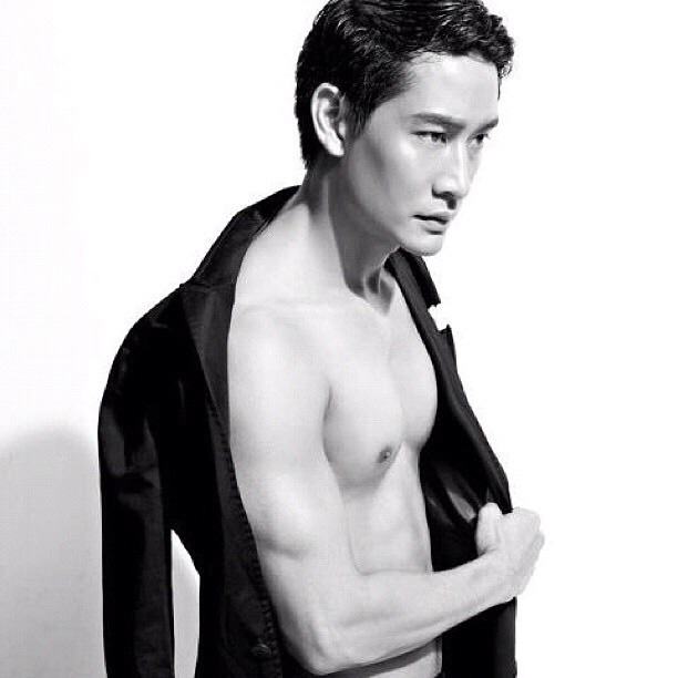 ป้อง ณวัฒน์