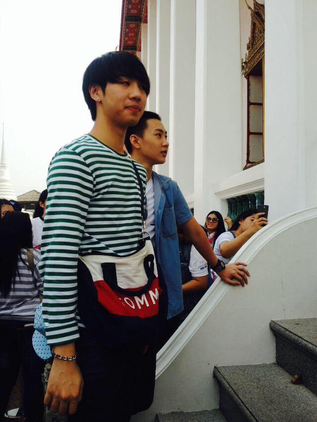 ไวท์กัปตันทำบุญร่วมกัน