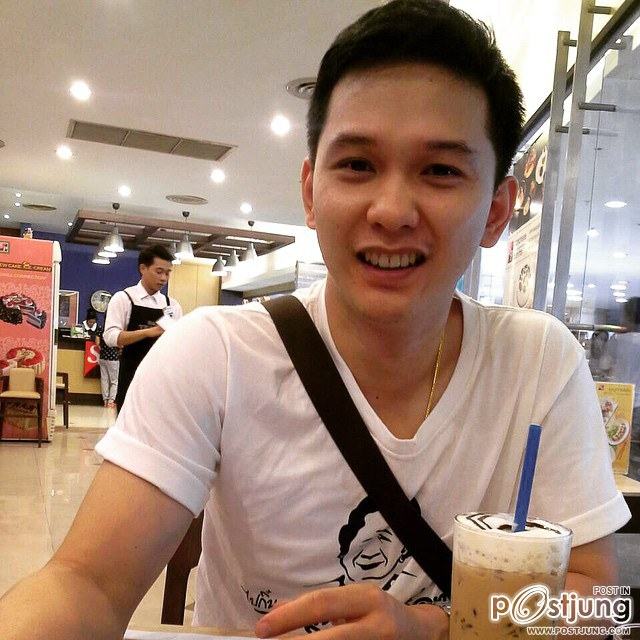 สารวัตร นิค นายตำรวจหนุ่มสุดหล่อ 30 กว่าแล้วนะนั้น
