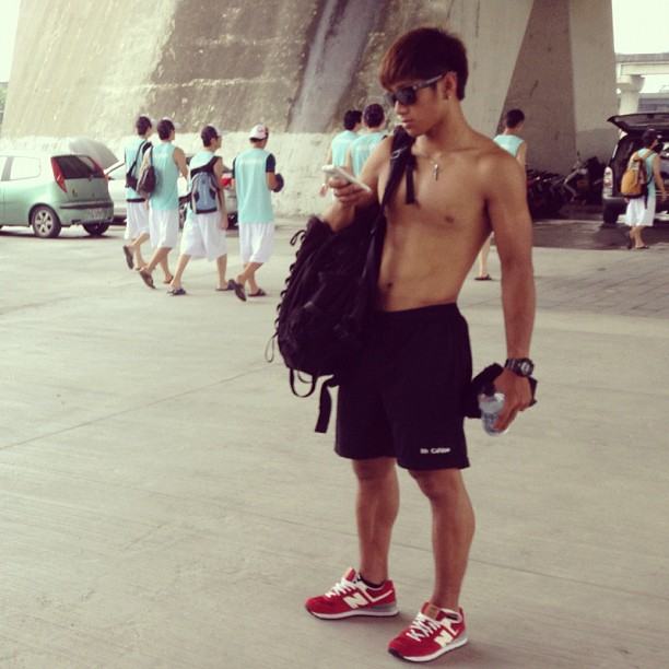 ก่อนเล่นน้ำ ขอฟินแปป