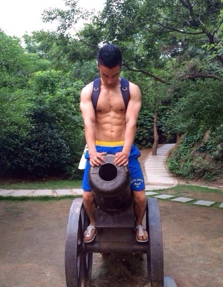 รับไอติมสักแท่งไหมคะ