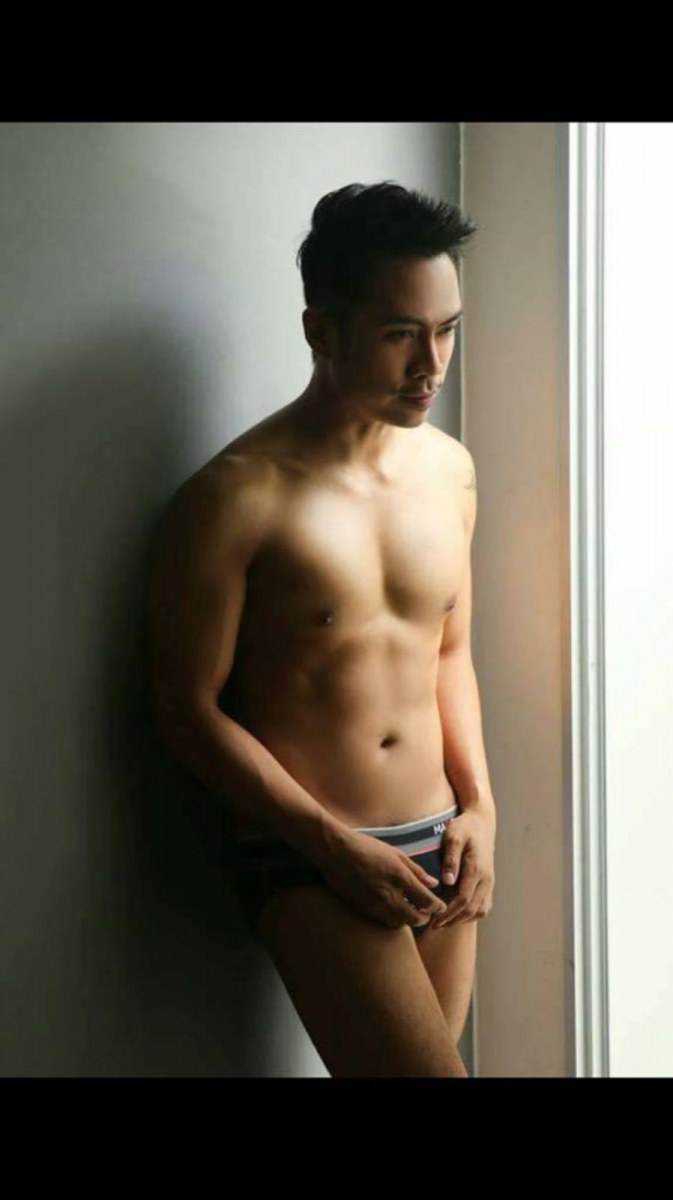 รอรับน้ำสงกรานต์