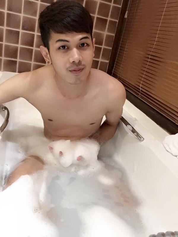 รอรับน้ำสงกรานต์2