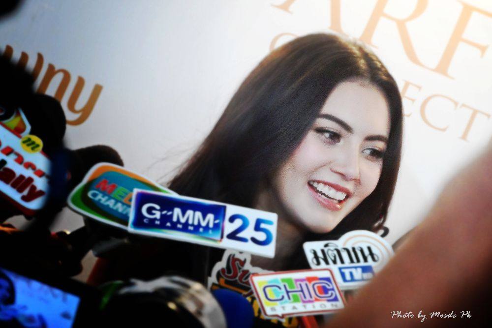 ใหม่ดาวิกา งาน DOWNY Timeless @SIAM CENTER