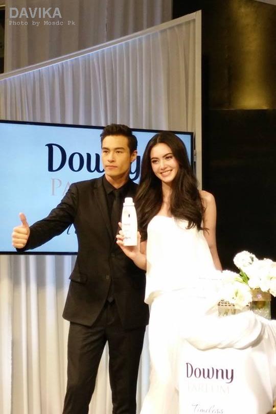 ใหม่ดาวิกา งาน DOWNY Timeless @SIAM CENTER