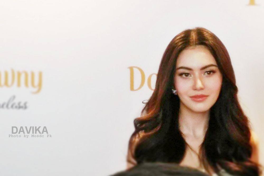 ใหม่ดาวิกา งาน DOWNY Timeless @SIAM CENTER