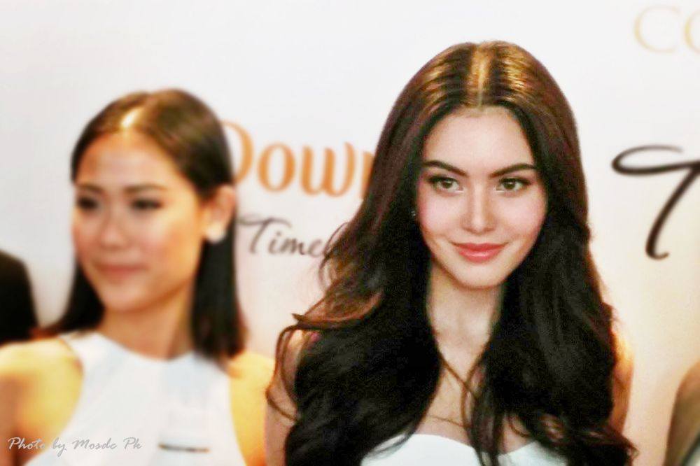 ใหม่ดาวิกา งาน DOWNY Timeless @SIAM CENTER