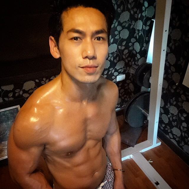 DJ.เพชรจ้า