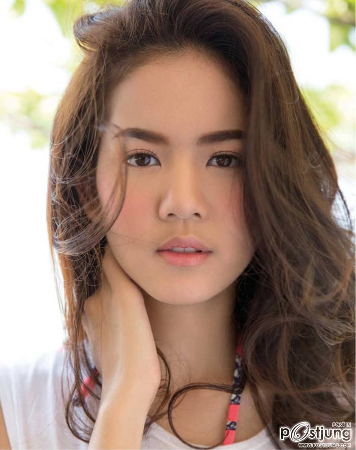 โบว์-เมลดา & ณิชา-ณัฏฐณิชา @ IN vol.11 no.242 April 2015