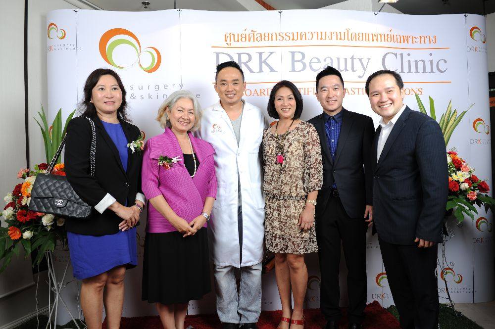 คุณหมอกลวัชร์,คุณหมอบี๋,คุณปณต สิริวัฒนะภักดี,คุณอร โรจนเสถียร,คุณกฤป โรจนเสถียร
