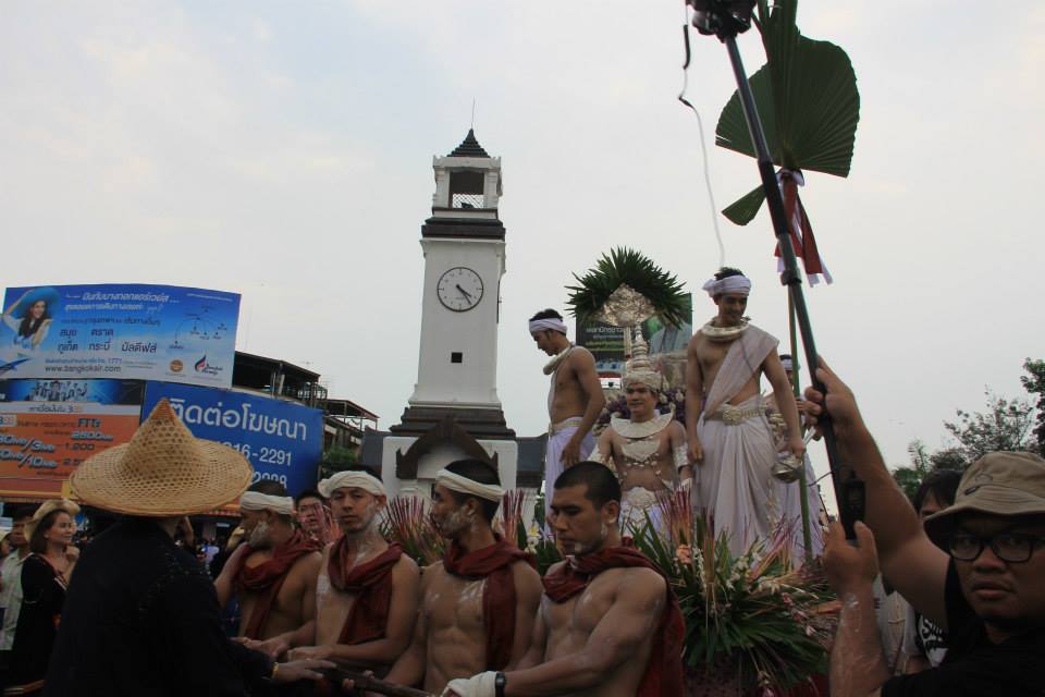 ขบวนแห่งานบุญสลุงหลวง ครั้งที่ 26 ประจำปี 2558 จังหวัดลำปาง