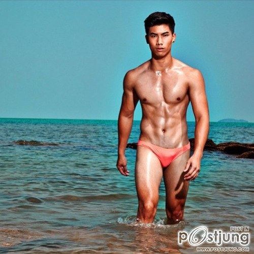 ถอดโชว์เรือนร่าง 797