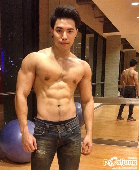 ถอดโชว์เรือนร่าง 798