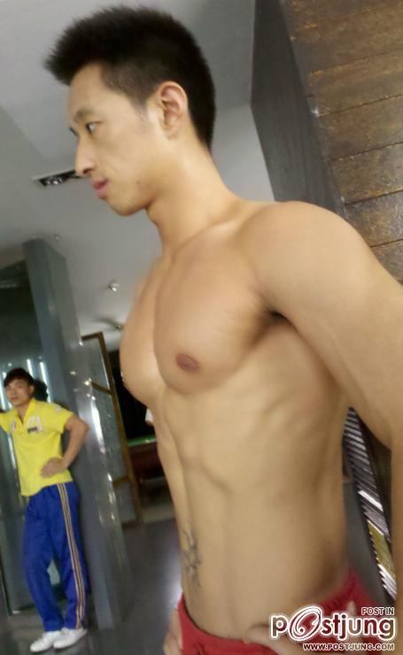 ถอดโชว์เรือนร่าง 798