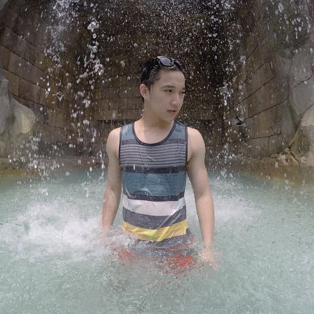 ว๊าวที่ฮักมาลาวเป็นหยังบ่บอกชิไปเป็นไกค์ให้  [ ริท เดอะสตาร์@ลาววังเวียง ]