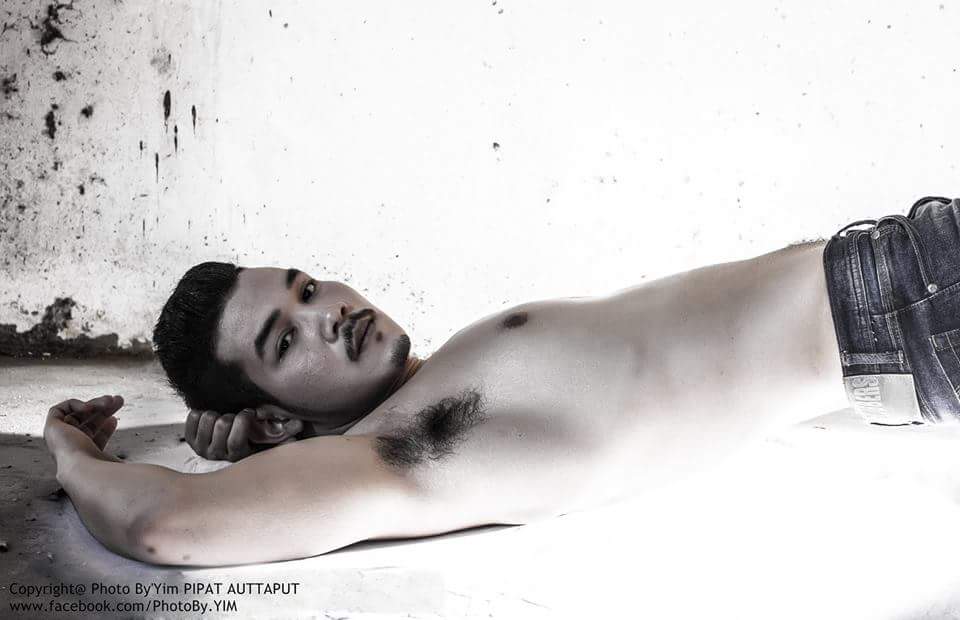 นายแบบหนุ่มเข้ม
