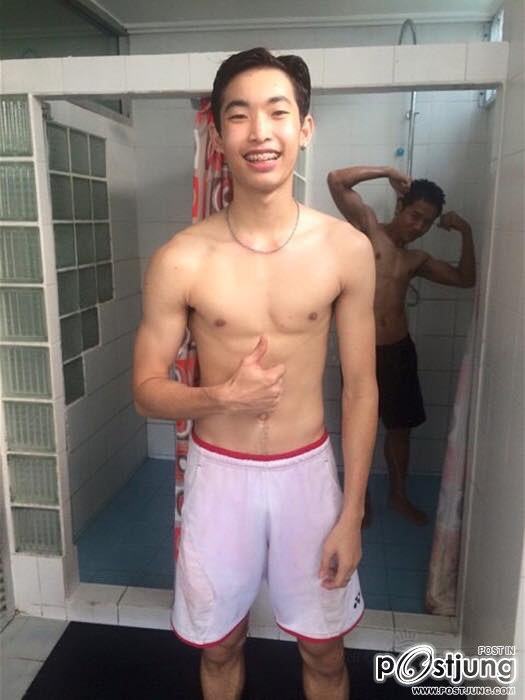 สงกรานต์ หนุ่มน้อย