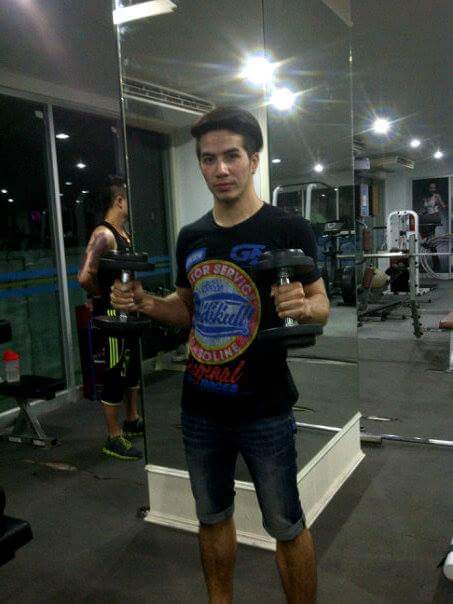 วุฒิ นักร้องวงซุปเปอร์วาเลนไทน์