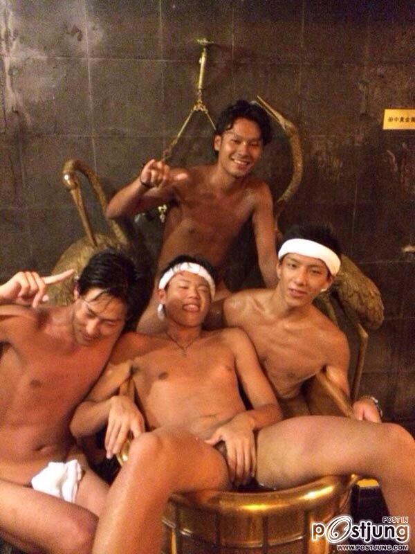 ถอดโชว์เรือนร่าง 800