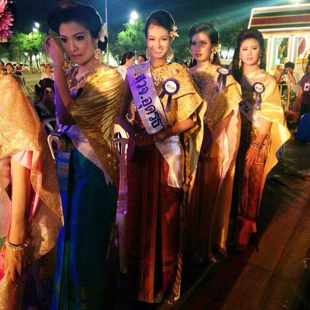 สาวงาม อุดรธานี คว้ามงกุฏกุลสตรีศรีรัตนโกสินธุ์ 2558
