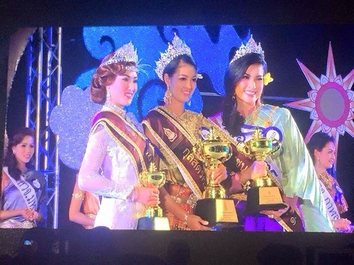 สาวงาม อุดรธานี คว้ามงกุฏกุลสตรีศรีรัตนโกสินธุ์ 2558