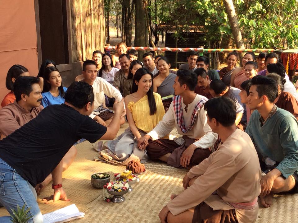 โปสเตอร์ละคร "เพื่อนเเพง" เตรียมพบกับโศกนาฏกรรมความรักที่จะกลับมาอีกครั้ง อีกไม่นานเกินรอ!!