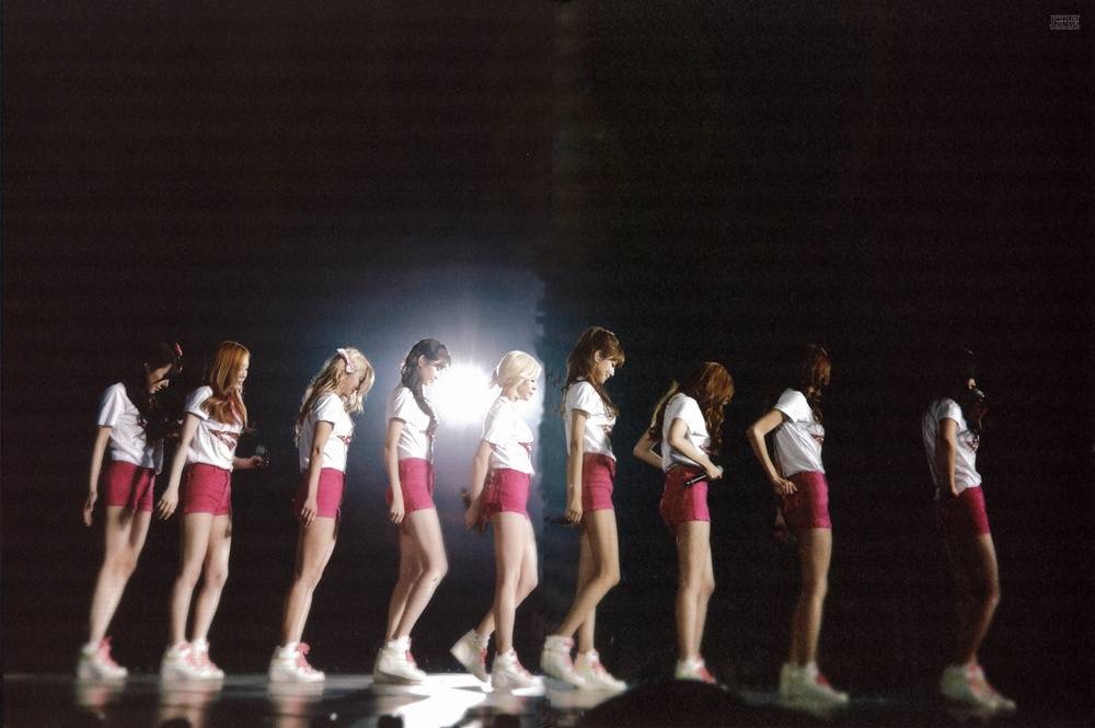 Girls' Generation World Tour ~Girls&Peace~ in Seoul scan