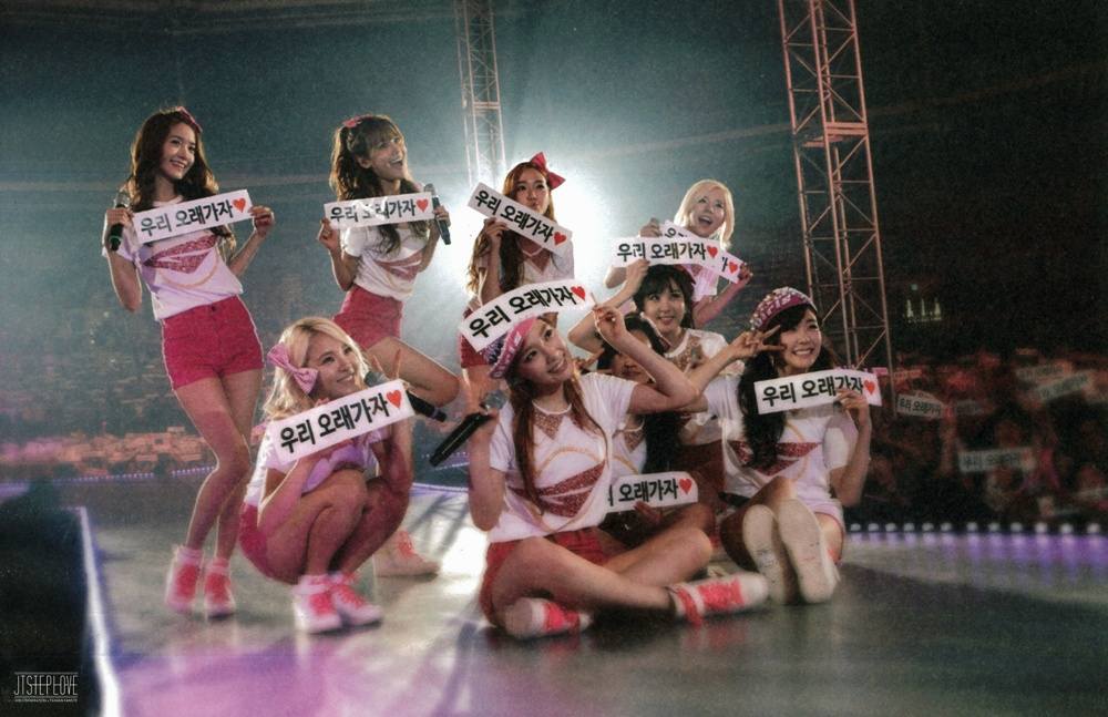 Girls' Generation World Tour ~Girls&Peace~ in Seoul scan