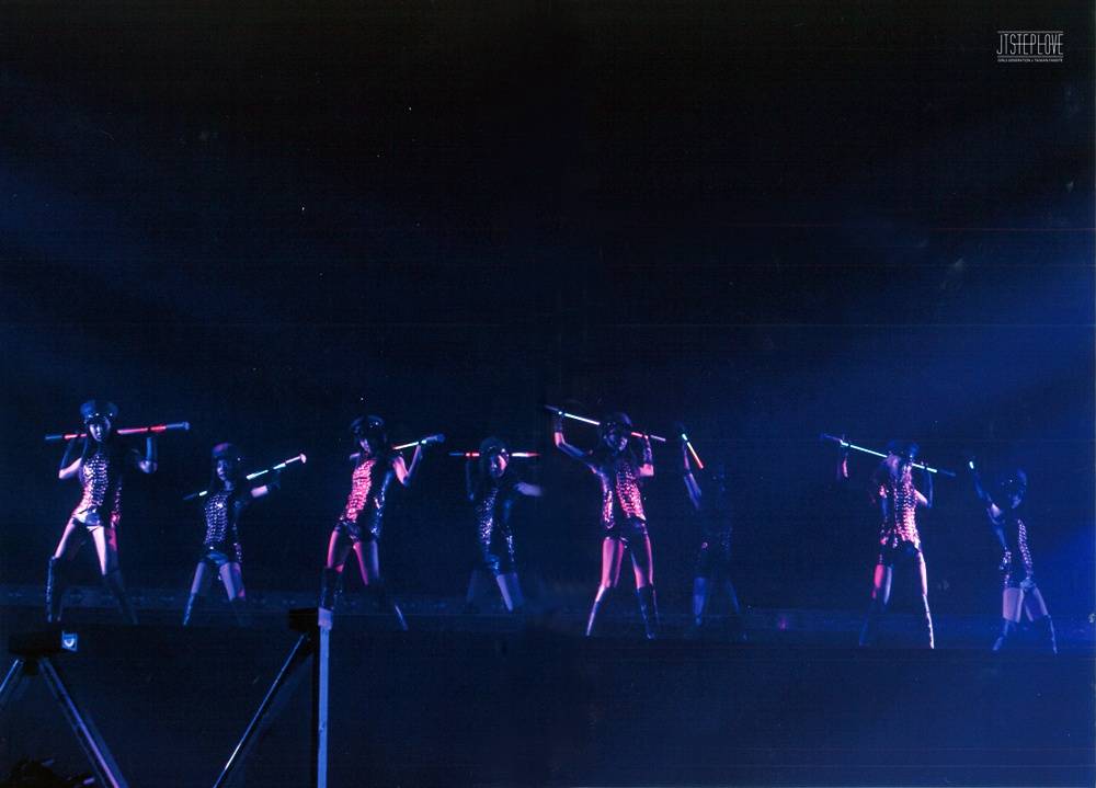 Girls' Generation The Best Live at Tokyo Dome scan