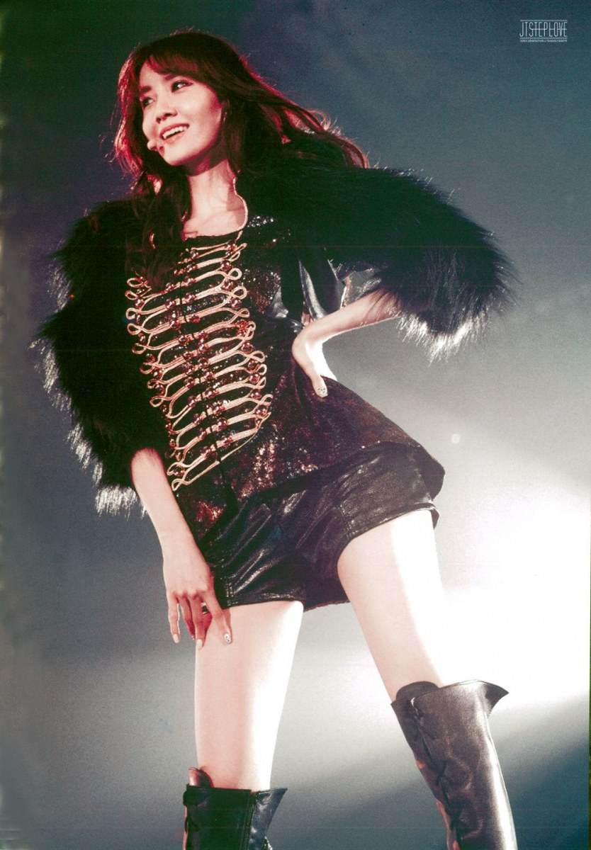 Girls' Generation The Best Live at Tokyo Dome scan