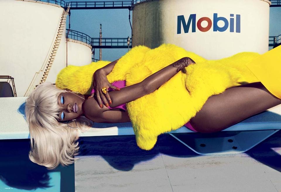 Rihanna @ V Magazine #95 Summer 2015