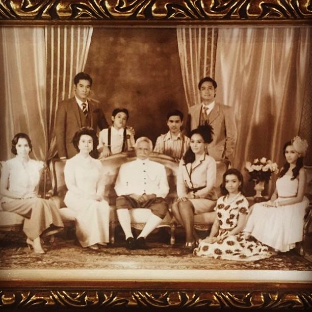อัพเดทเบื้องหลังละครรีเมคฟอร์มยักษ์ "บ้านทรายทอง" วี วีรภาพ และ มิน พีชญา!!