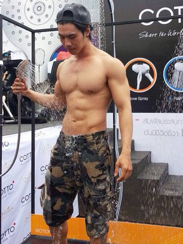 เชิญชิมผลไม้ค่ะ