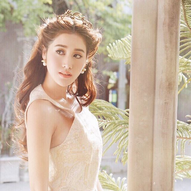 "พิม พิมประภา" สาวสวยดาวรุ่งช่อง 7ᴴᴰ สุดฮอต จากละครน้ำดีดราม่าสุดเข้มข้นสะท้อนชีวิตสังคม "บุษบาท่าเรือ"
