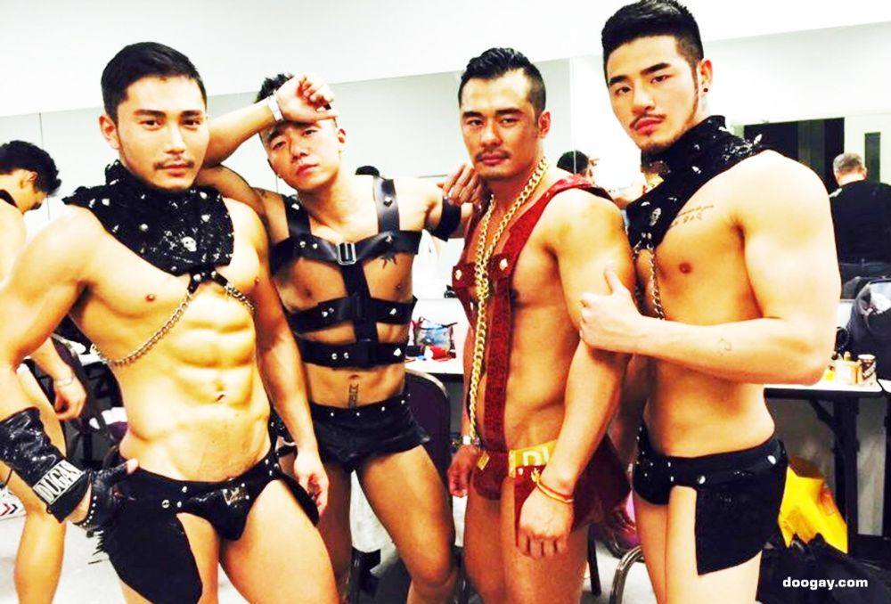 ท่าทางจะโยกเก่ง