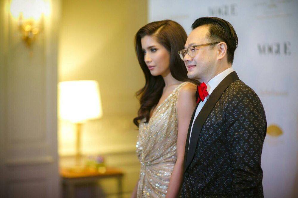 ปู-ไปรยา ในชุดจากแบรนด์ Jenny Packham ขณะไปร่วมงาน VOGUE Thailand Gala