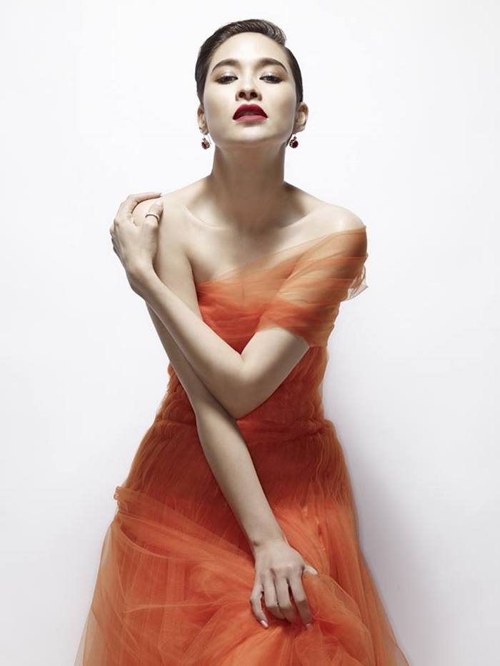 พลอย-เฌอมาลย์ @ LIPS vol.16 no.19 April 2015