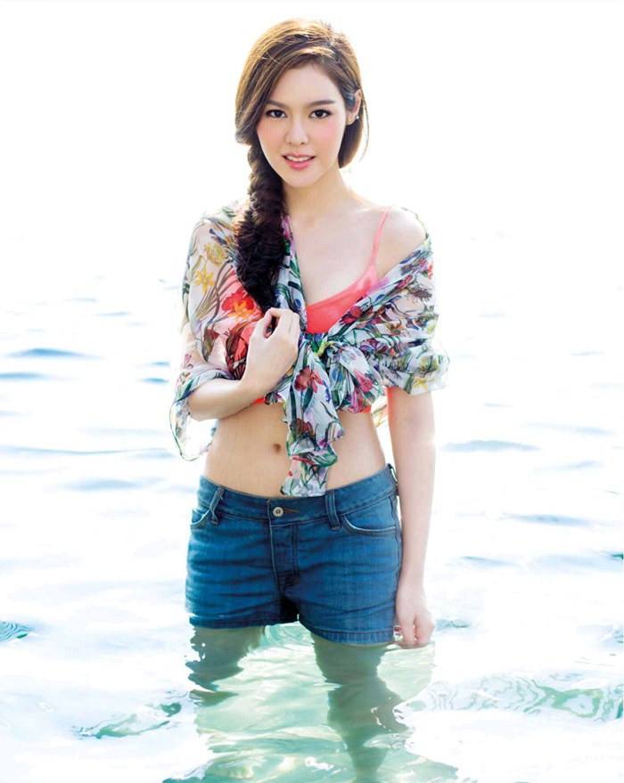 แพทตี้-อังศุมาลิน & ไอซ์-ปรีชญา @ IN vol.11 no.243 April 2015