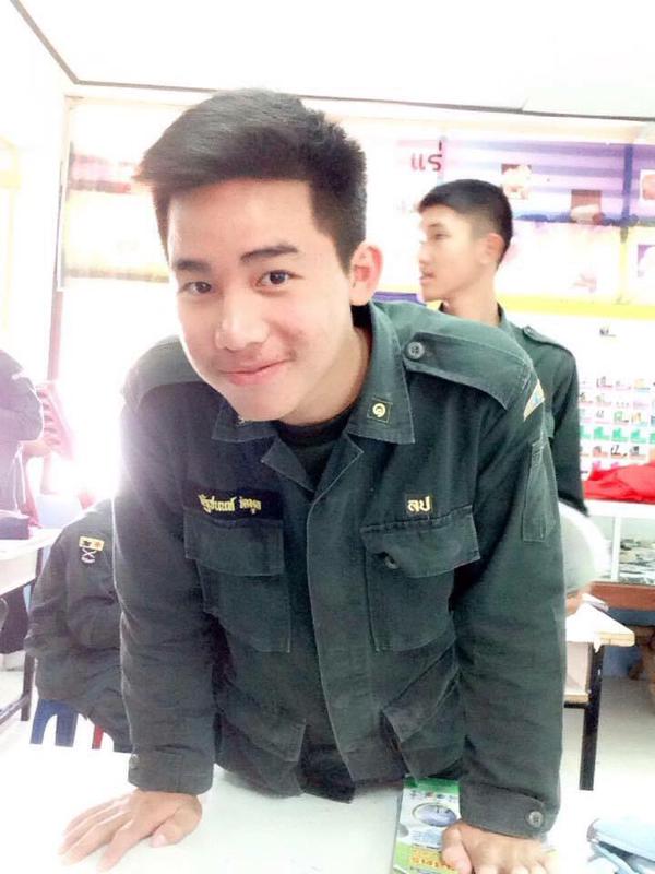 หิวกล้วยว่ะ