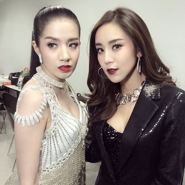 ดาราหน้าคล้าย
