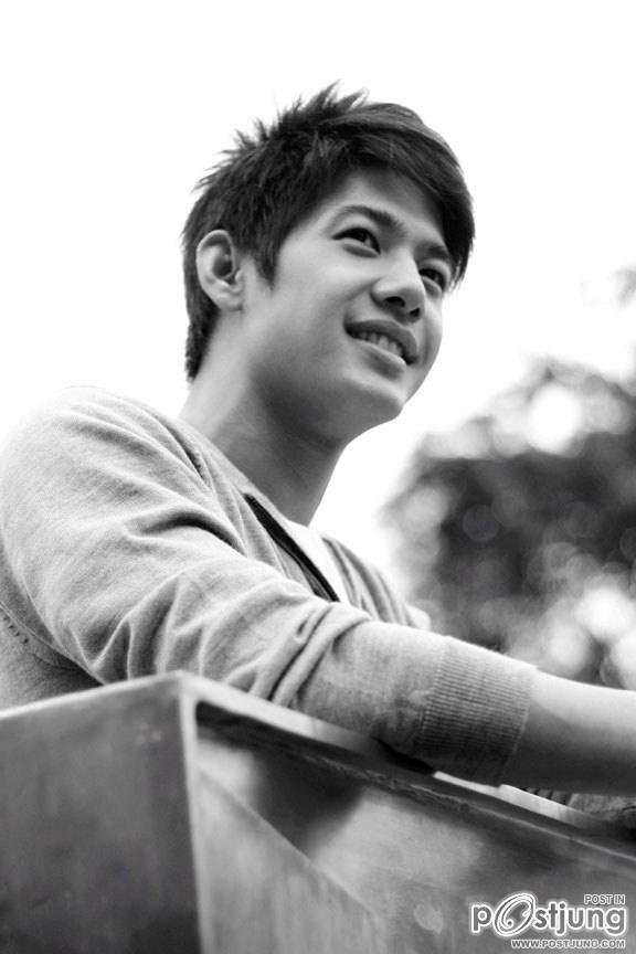 นายแบบคนนี้ หล่อดีเน่อะ ?