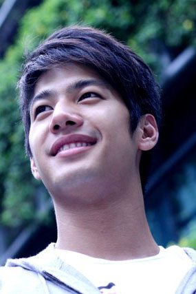 นายแบบคนนี้ หล่อดีเน่อะ ?