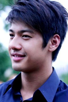นายแบบคนนี้ หล่อดีเน่อะ ?