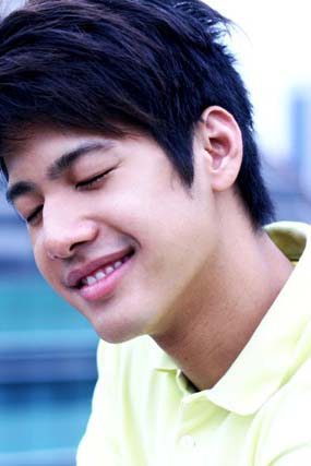 นายแบบคนนี้ หล่อดีเน่อะ ?